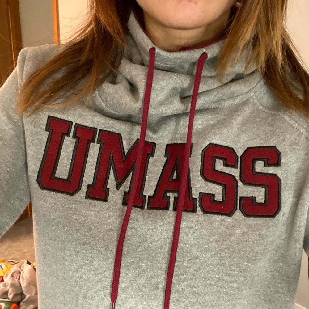 UMASS hoodie